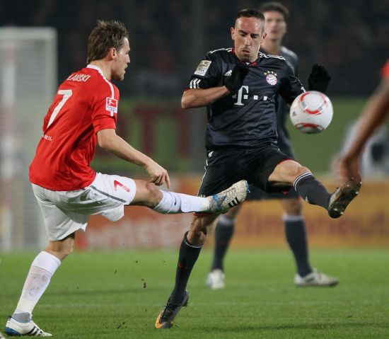 连续数日的 连续数日的