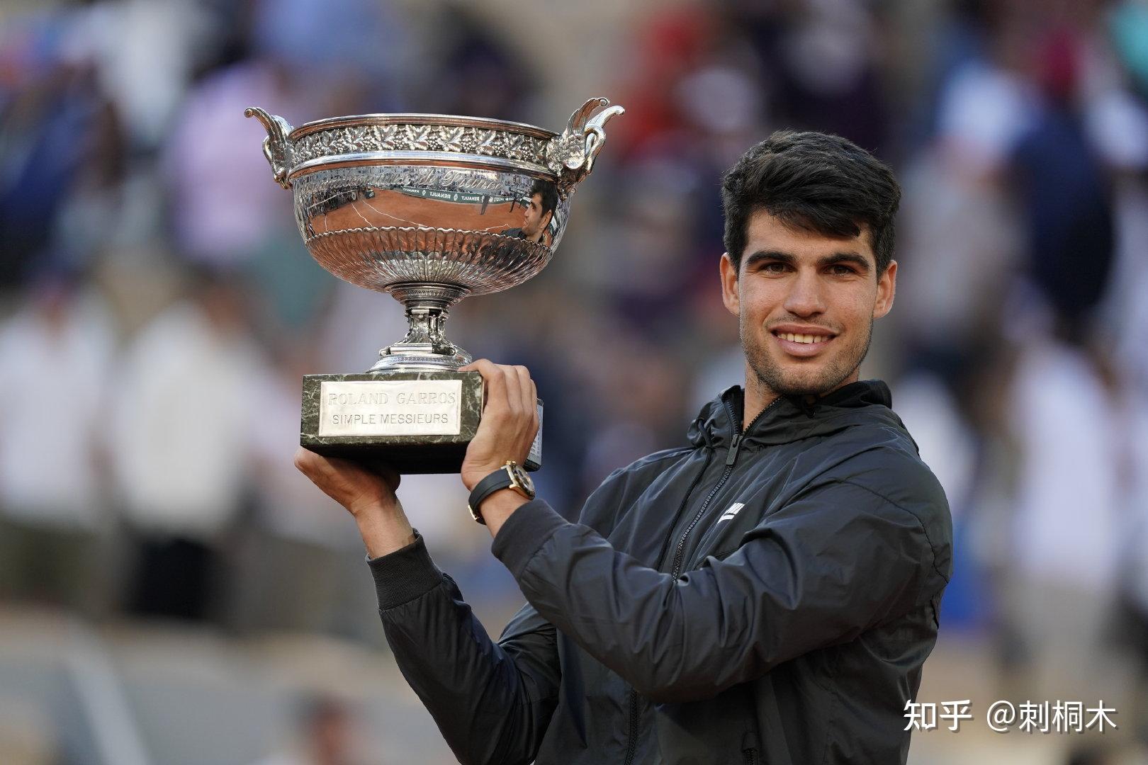 护筐轮转迟 护筐轮转迟