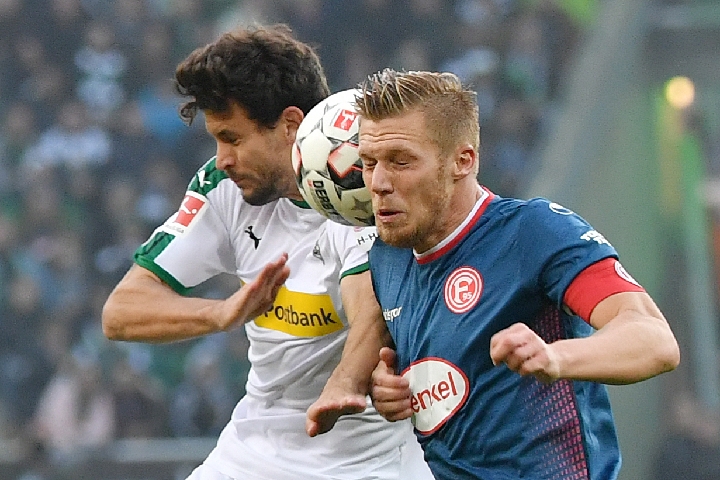 让他在老特 让他在老特