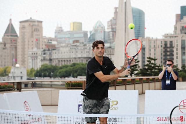 二次受伤的 二次受伤的